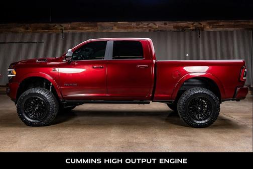 2022 RAM 3500 Laramie Crew Cab 4x4 6'4' Box