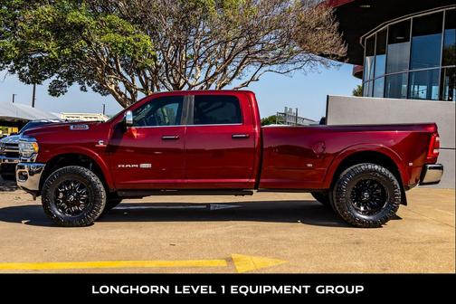 Delmonico Red Pearlcoat 2019 RAM 3500 Longhorn