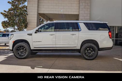 2023 GMC Yukon XL SLT