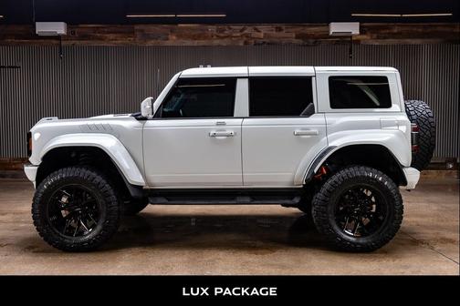 Oxford White 2023 Ford Bronco Raptor