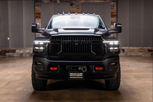 Granite Crystal Metallic Clearcoat 2025 RAM 2500 Power Wagon