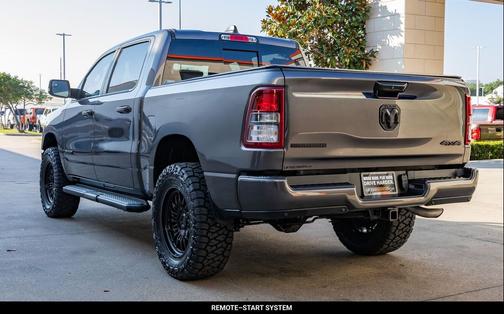 Granite Crystal Metallic Clearcoat 2023 RAM 1500 Big Horn/Lone Star