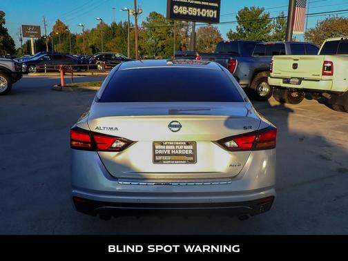 2021 Nissan Altima SR Intelligent AWD