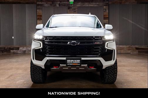 Summit White 2023 Chevrolet Suburban 4WD Z71