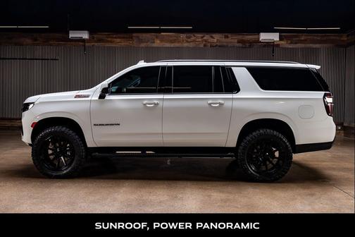 Summit White 2023 Chevrolet Suburban 4WD Z71