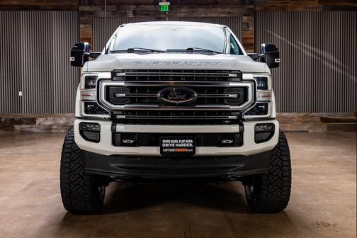 Star White Metallic Tri-Coat 2022 Ford F-250 Platinum