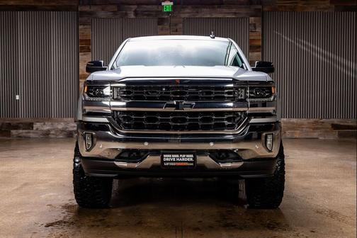 Silver Ice Metallic 2017 Chevrolet Silverado 1500 LTZ