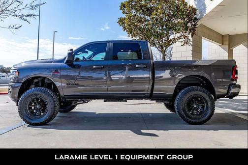 2024 RAM 2500 Laramie Crew Cab 4x4 6'4' Box