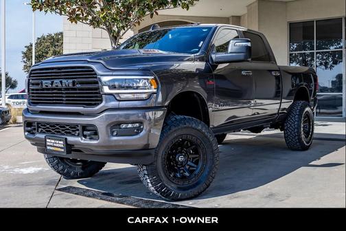 2024 RAM 2500 Laramie Crew Cab 4x4 6'4' Box