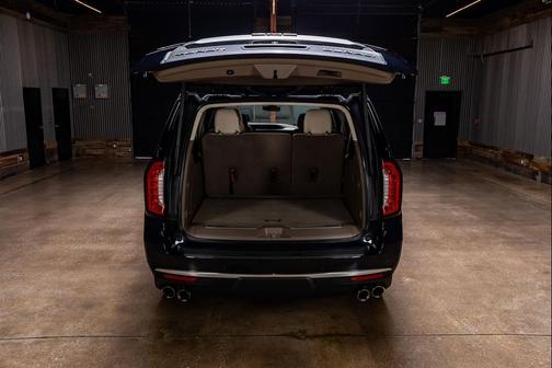 Midnight Blue Metallic 2021 GMC Yukon XL Denali