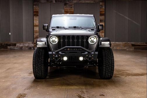 Granite Crystal Metallic Clearcoat 2021 Jeep Gladiator High Altitude 4x4