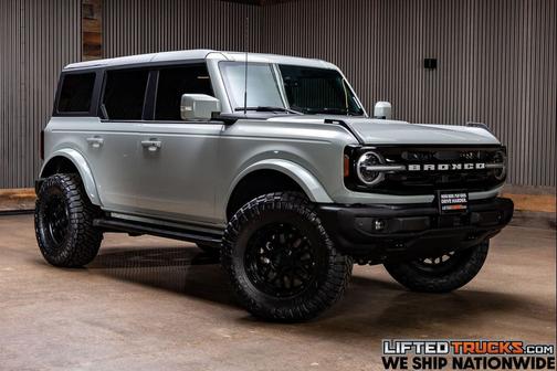 2022 Ford Bronco Outer Banks