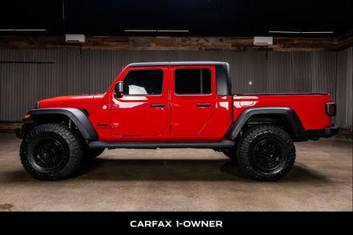 Firecracker Red Clearcoat 2020 Jeep Gladiator Sport S