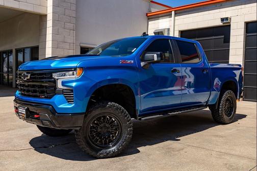 Glacier Blue Metallic 2024 Chevrolet Silverado 1500 LT Trail Boss