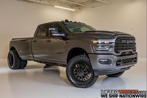 Granite Crystal Metallic Clearcoat 2026 RAM 3500 Laramie Crew Cab 4x4 8' Box