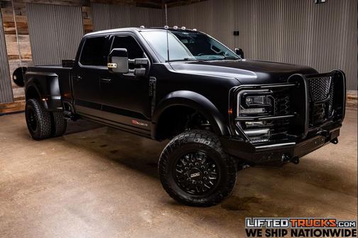 2025 Ford F-450 Platinum