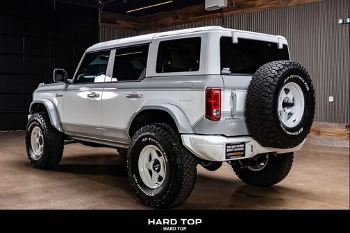 Avalanche Gray 2026 Ford Bronco Heritage Edition