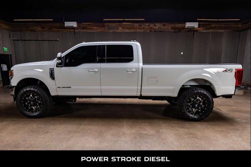 Oxford White 2021 Ford F-350 Lariat