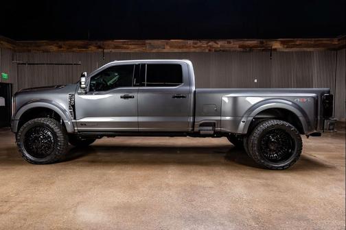 2026 Ford F-450 Platinum