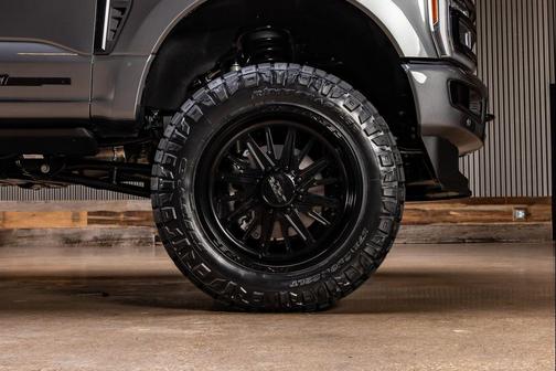 Carbonized Gray 2026 Ford F-250 Platinum