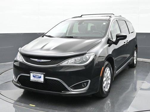 2020 Chrysler Pacifica Touring-L
