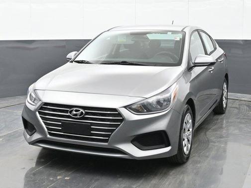 2022 Hyundai Accent SE
