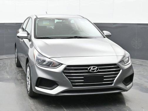 2022 Hyundai Accent SE