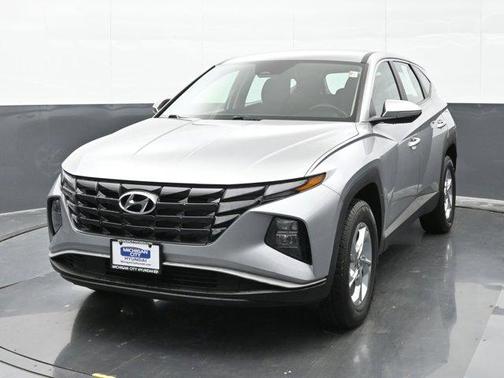 2022 Hyundai TUCSON SE