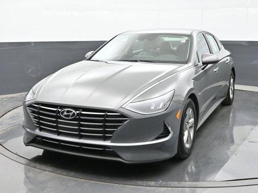 2022 Hyundai SONATA SE