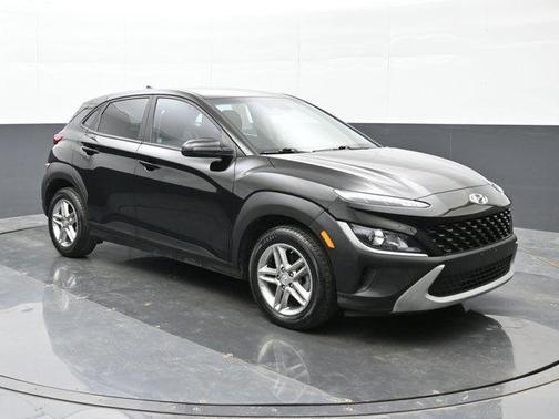 2022 Hyundai KONA SE