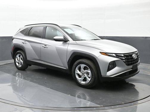 Shimmering Silver 2024 Hyundai TUCSON SEL