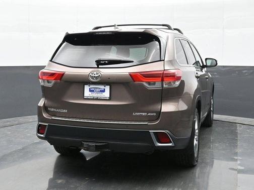 2018 Toyota Highlander Limited Platinum