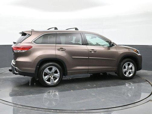 2018 Toyota Highlander Limited Platinum