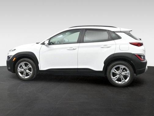Lunar White 2023 Hyundai KONA SEL
