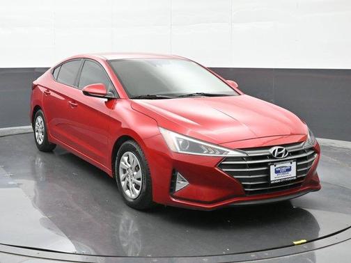 2020 Hyundai ELANTRA SE