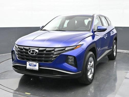 2022 Hyundai TUCSON SE