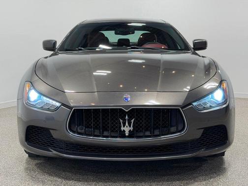 Grigio Metallic 2016 Maserati Ghibli S Q4