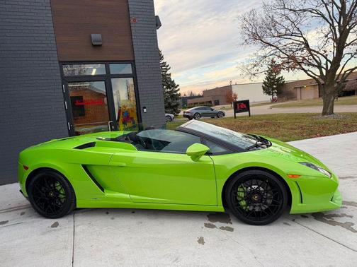 2010 Lamborghini Gallardo 2dr LP560-4 Convertible Spyder