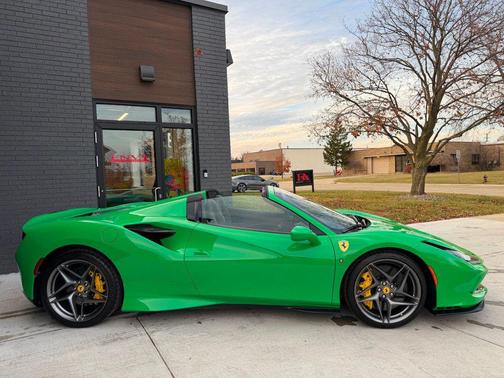 2023 Ferrari F8 Spider **Ultra Rare 1 of 3 Signal Green Extracampionario Paint**