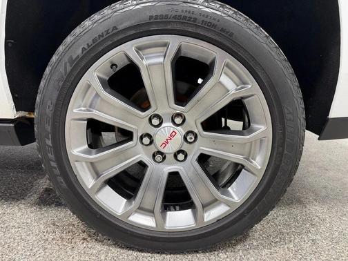Summit White 2015 GMC Yukon XL 1500 Denali