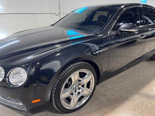 2014 Bentley Flying Spur Base
