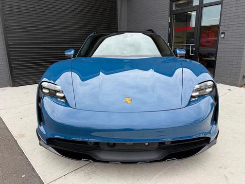 2023 Porsche Taycan 4S Cross Turismo AWD