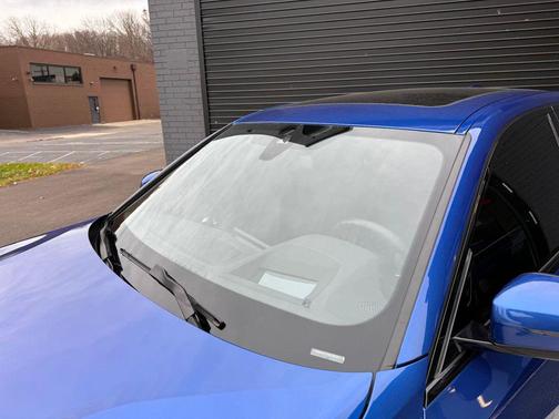 2019 BMW 330 i xDrive