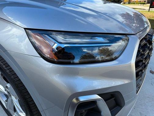 2022 Audi Q5 45 S line Premium Plus