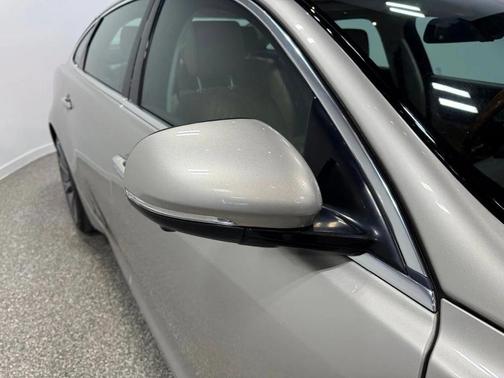 2017 Jaguar XJ XJL Portfolio