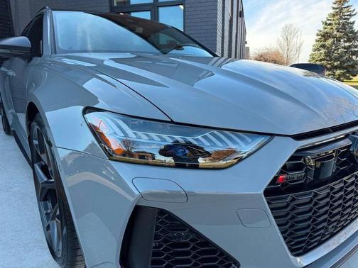 2025 Audi RS 6 Avant 4.0T