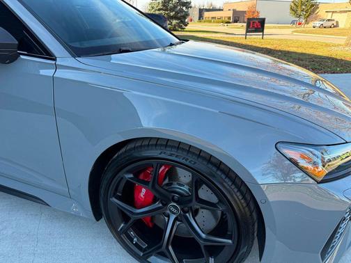 2025 Audi RS 6 Avant 4.0T