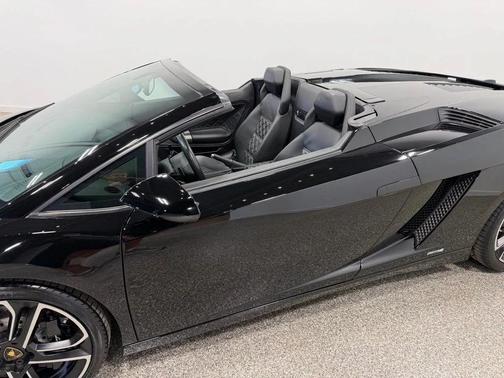 Nero Noctis (Black) 2011 Lamborghini Gallardo 2dr Convertible LP560-4 Spyder