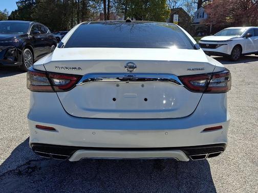 White 2021 Nissan Maxima Platinum