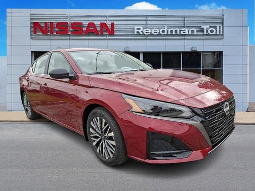 Scarlet Ember Tintcoat 2026 Nissan Altima SV